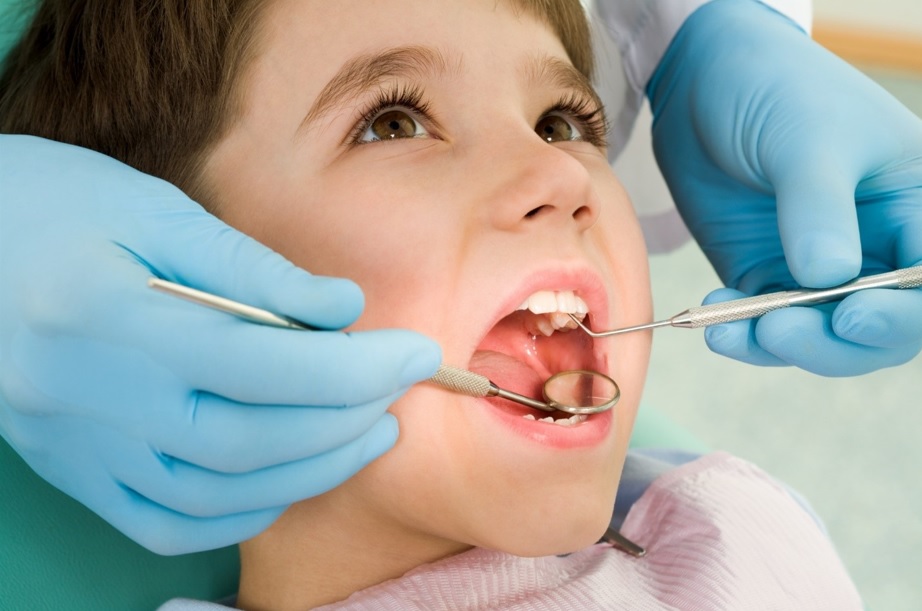 چرا دندانپزشکی کودکان مهم است؟
