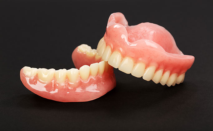 دنچر یا پروتز های دندان کامل (full dentures)