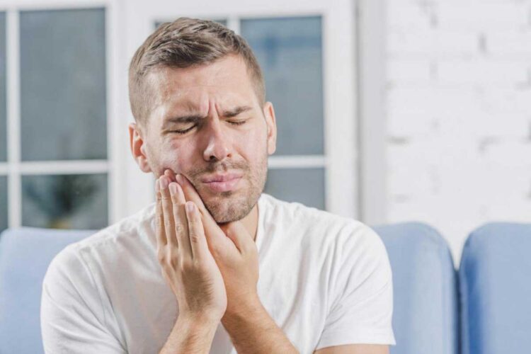 سردرد ناشی از دندان درد