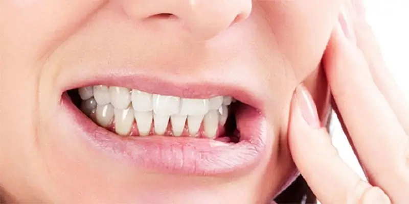 دندان قروچه در بیداری